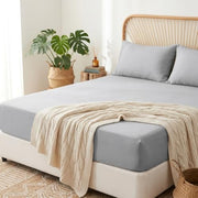 Aisbo King Size Fitted Sheet Deep 40cm Pocket, Grey 150x200cm OEKO-TEX® | Soft Breathable Brushed Microfiber Fitted Sheet. All-Round Elastic Deep Pockets. Machine Washable,Fade Resistant,Easy Care